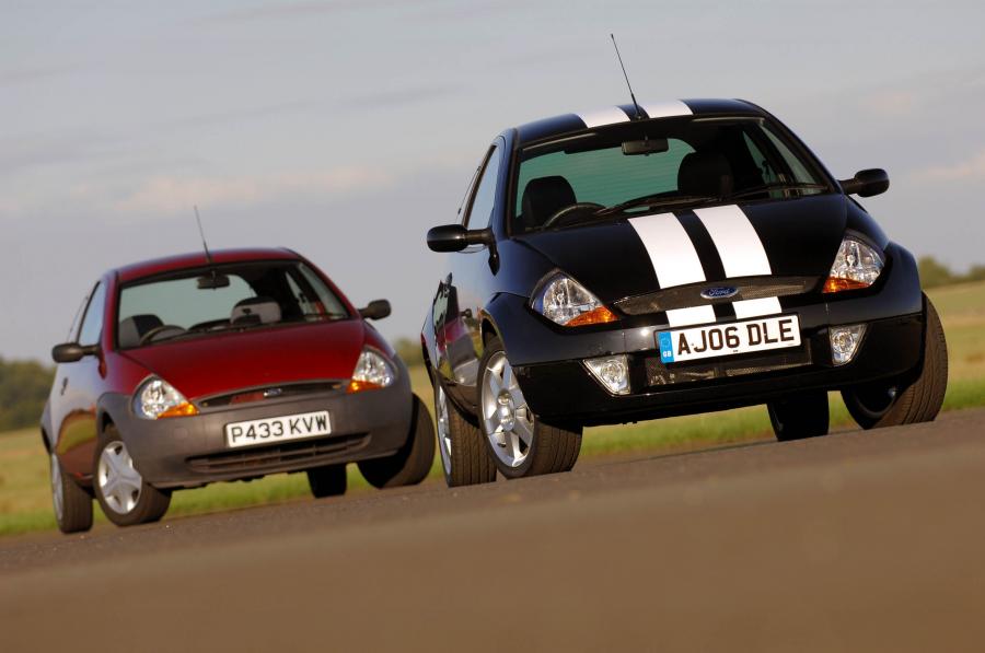  Ford SportKa 2003 года  (фото 8 из 14)